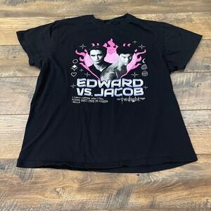 American Classics Twilight Saga Edward vs Jacob Graphic T-Shirt Black XL Y2K